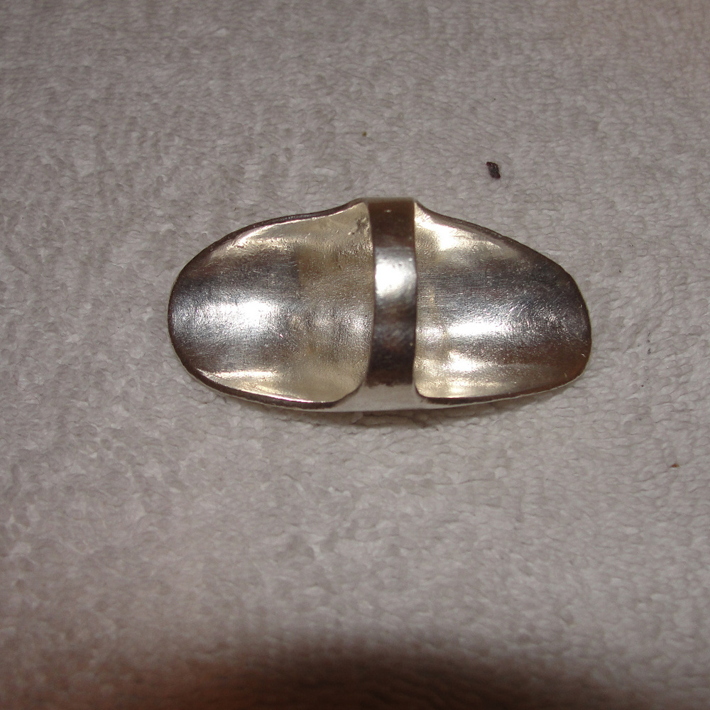 silver ring - Picture 4 of 4